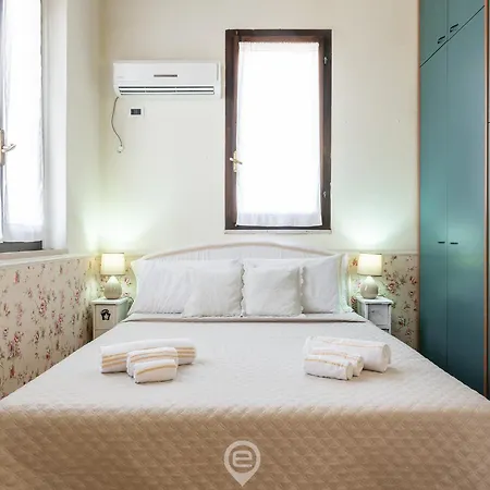 Giulia's Apartment